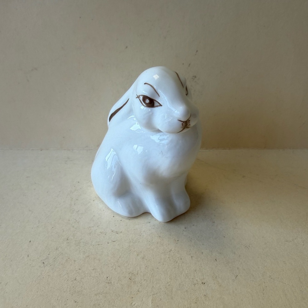 Vintage Coalport Bone China Hand Painted White Ceramic Bunny Rabbit Figurine